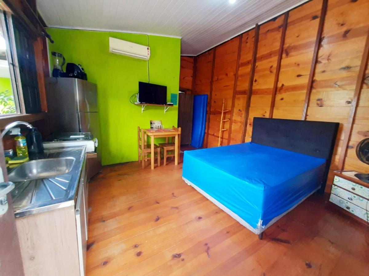 827 Chale Pe Na Areia, Completo Na Praia Do Estaleiro Em Ubatuba - 1 Dormitorio, 1 Banheiro, 1 Vaga De Garagem Zewnętrze zdjęcie